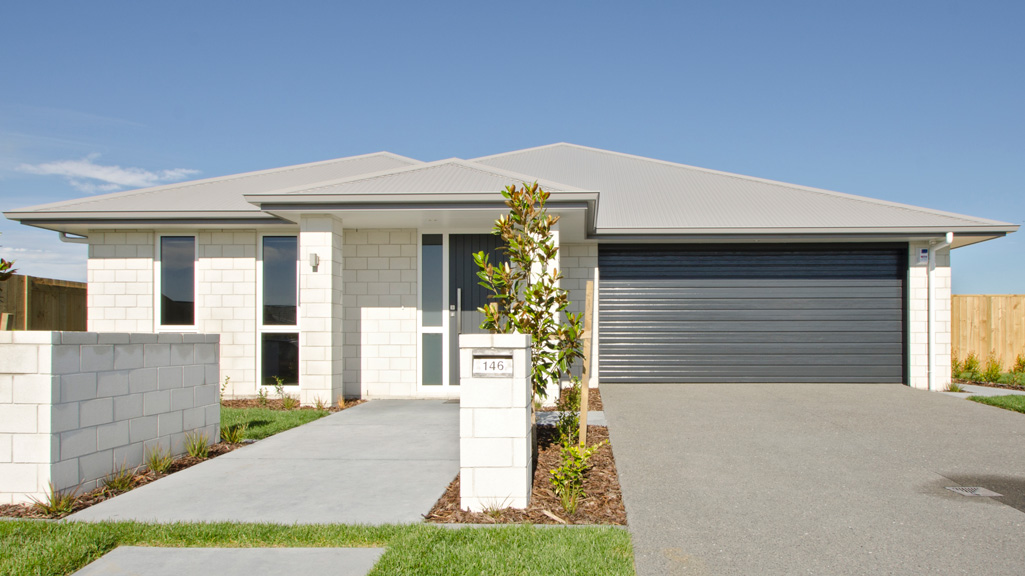 What Kind of Garage Door Should I Choose?