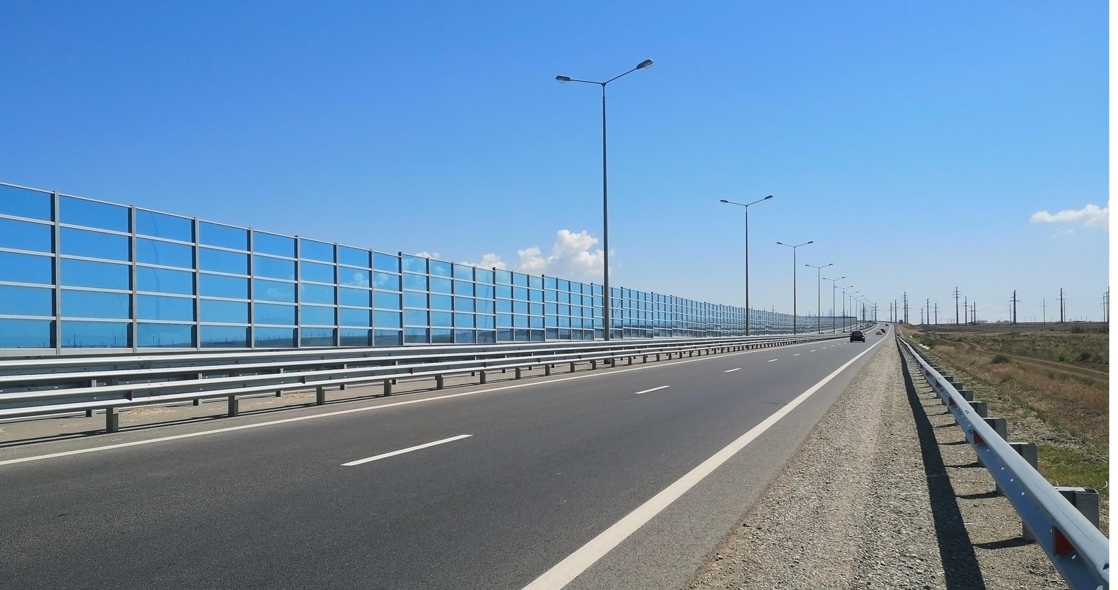 Transparent Noise/Safety Barriers