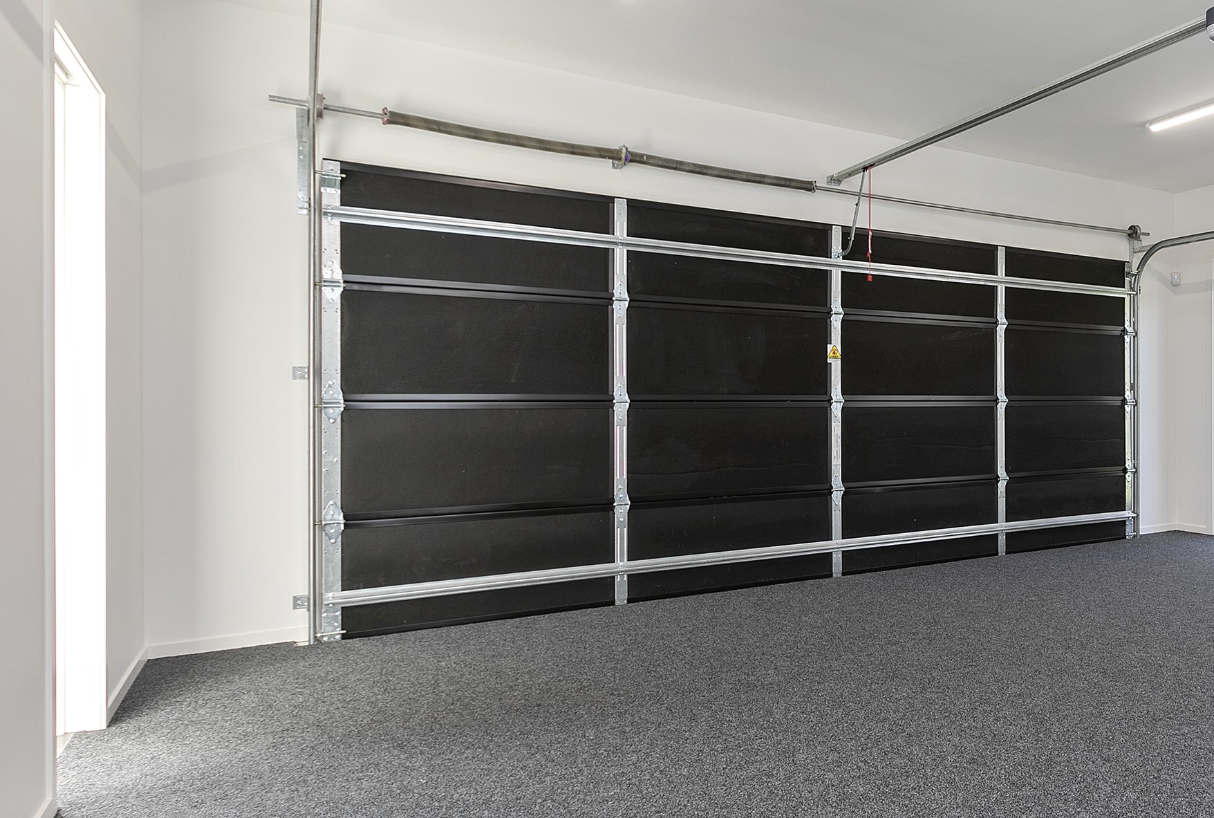 Dominator Insulated Series