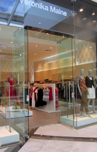 Commercial Glass Pivot and Hinged Glass Doors